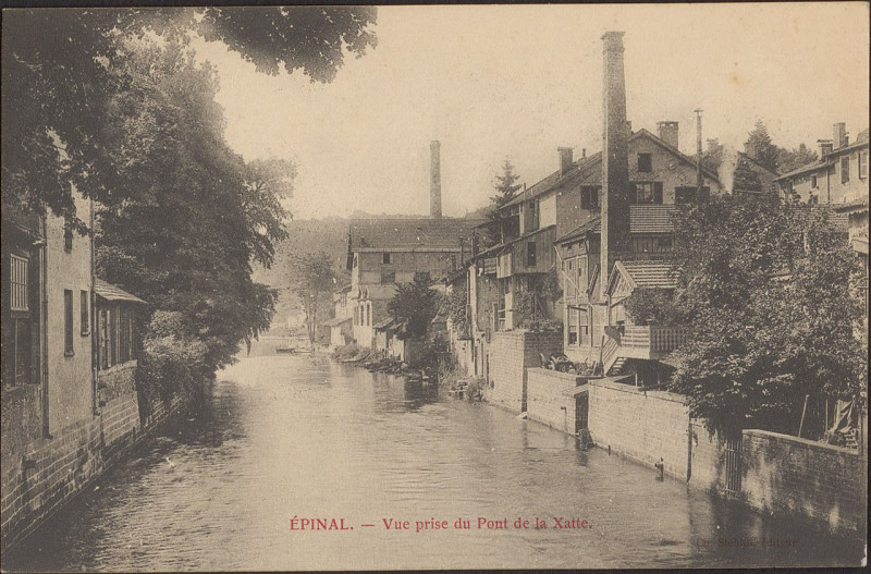 Carte postale ancienne Carte Postale, Epinal, Vue prise du Pont de la Xatte