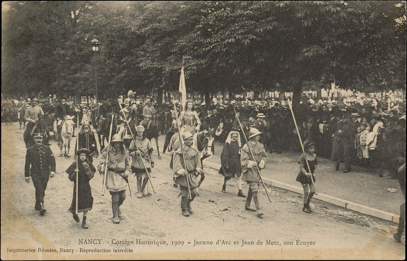 Carte postale ancienne Nancy, Cortège historique, 1909, Jeanne d'Arc et Jean de Metz, son Ecuyer Cp 5517 Pr