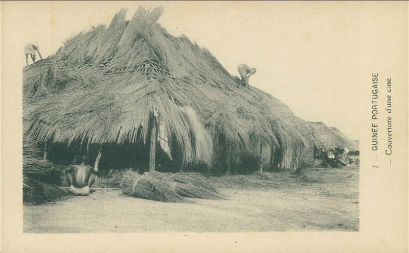 Carte postale ancienne Dc - Dal No 07 - Guinée Portugaise - Couverture d'une case
