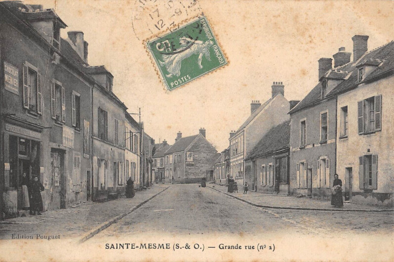 Carte postale ancienne Sainte Mesme Grande Rue N°2 à Sainte-Mesme