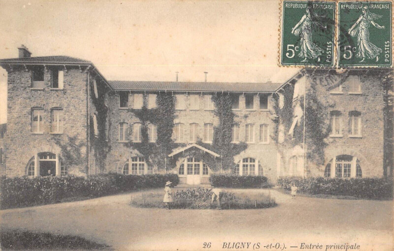 Carte postale ancienne Bligny Entree Prinicpale à Igny