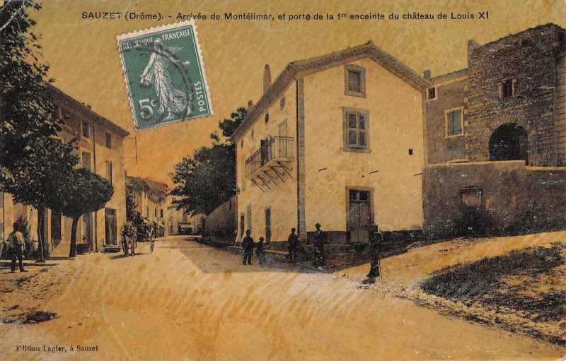 Carte postale ancienne Sauzet Arrivee De Montelimar à Sauzet