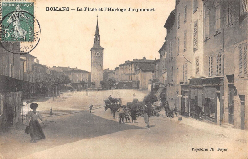 Carte postale ancienne Romans La Place