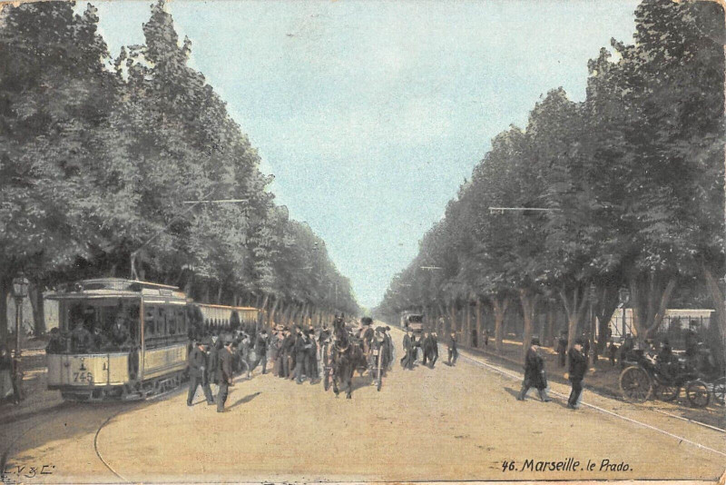 Carte postale ancienne Marseille Le Prado à Marseille