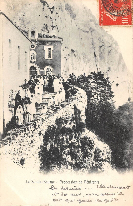 Carte postale ancienne La Sainte Baume Procession Des Penitents