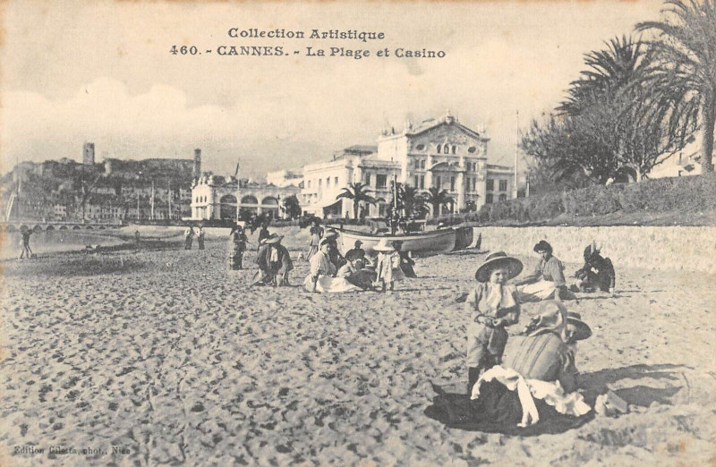 Carte postale ancienne Cannes La Plage Et Casino à Cannes