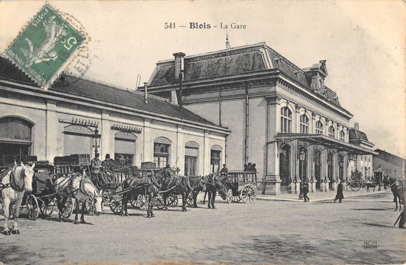 Carte postale ancienne Blois La Gare à Blois