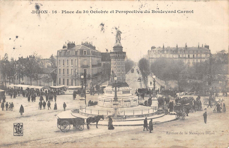 Carte postale ancienne Dijon Place Du 30 Oct Et Perspective Du Boulevard Carnot à Dijon