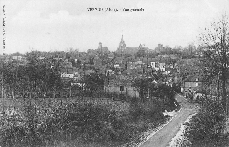 Carte postale ancienne Vervins Vue Generale à Vervins