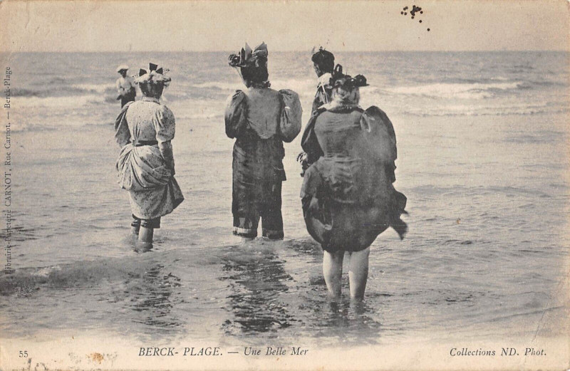 Carte postale ancienne Berck Plage Une Belle Mer à Berck