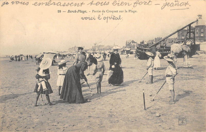 Carte postale ancienne Berck Plage Partie De Croquet Sur La Plage à Berck