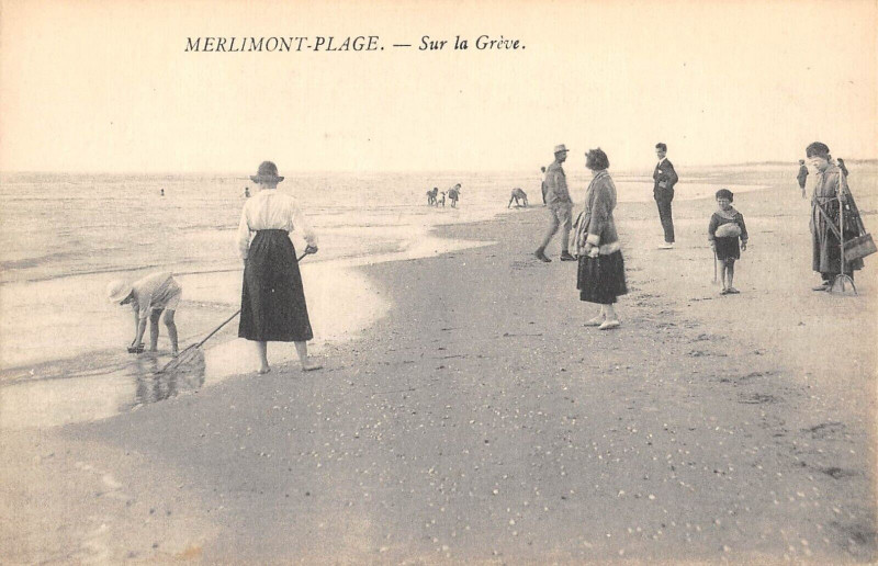 Carte postale ancienne Merlimont Plage Sur La Greve à Merlimont