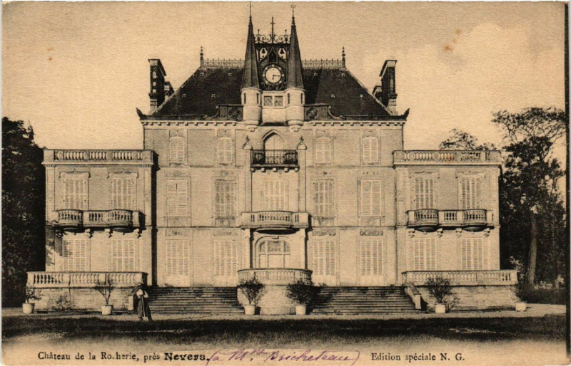 Carte postale ancienne Chateau de la Rocherie pres Nevers à Nevers