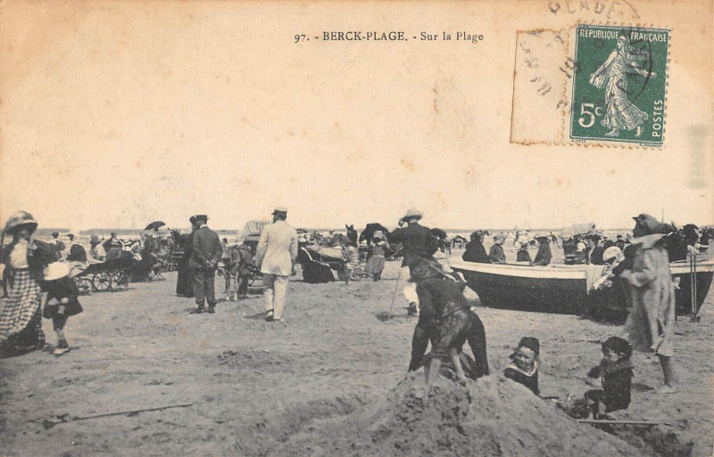 Carte postale ancienne Berck Plage Sur La Plage à Berck