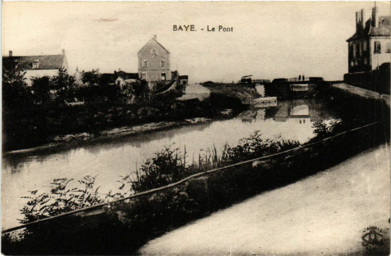 Carte postale ancienne Baye - Le Pont