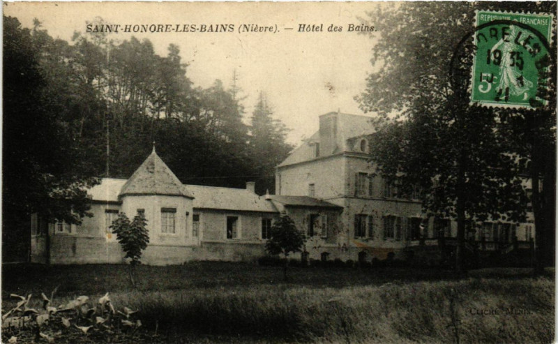 Carte postale ancienne Saint-Honore-les-Bains - Hotel des Bains