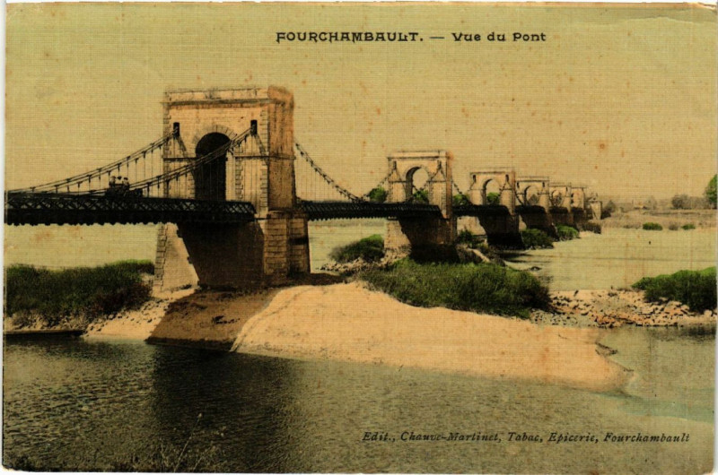 Carte postale ancienne Fourchambault - Vue du Pont à Fourchambault