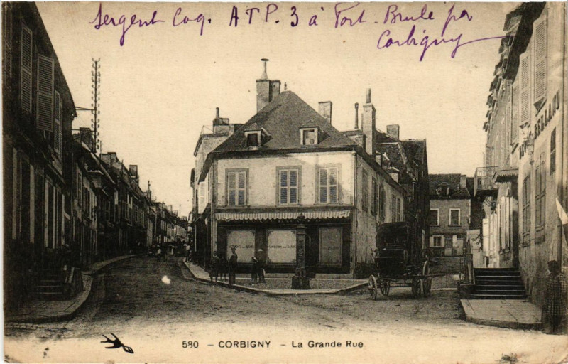 Carte postale ancienne Corbigny - La Grande Rue à Corbigny