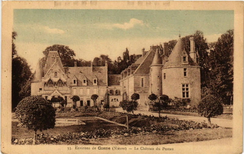 Carte postale ancienne Env. de Cosne - Le Chateau du Pezeau