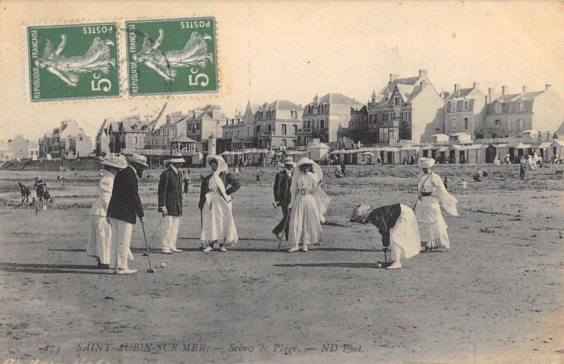 Carte postale ancienne Saint Aubin Sur Mer Scenes De Plage Jeux De Croquet à Saint-Aubin-sur-Mer