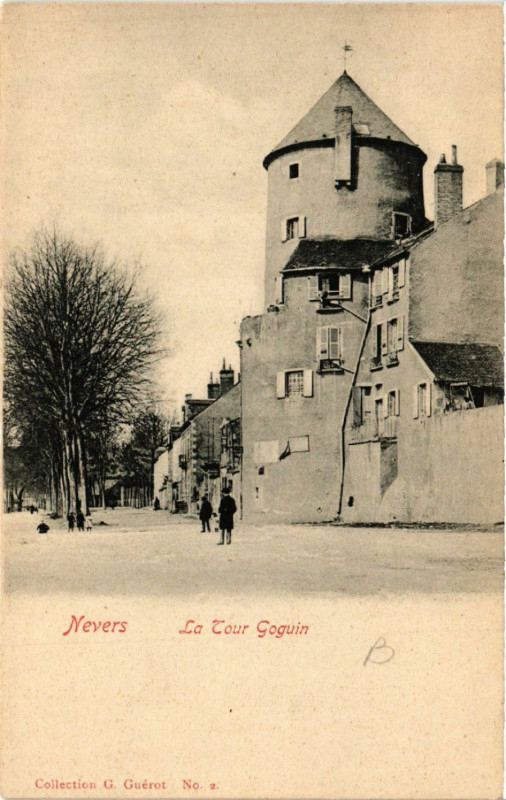 Carte postale ancienne Nevers - La Tour Goguin à Nevers