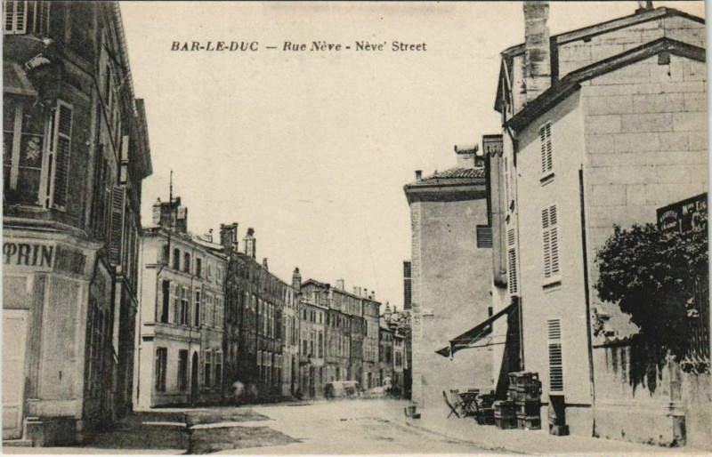 Carte postale ancienne Bar-le-Duc Rue Néve à Bar-le-Duc