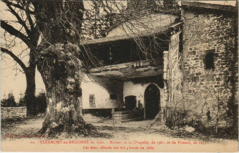 Carte postale ancienne Clermont-en-Argonne en 1921 Ruines de la Chapelle à Clermont-en-Argonne