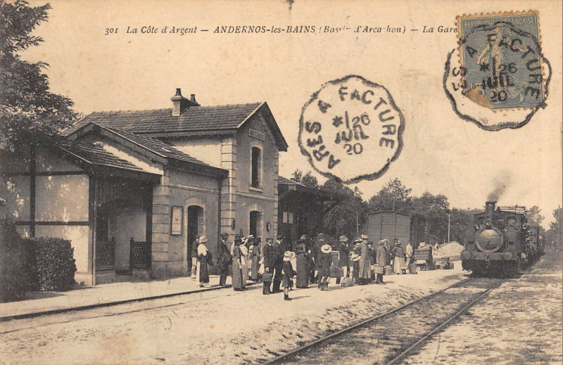 Carte postale ancienne Andernos Les Bains La Gare (Train à Andernos-les-Bains