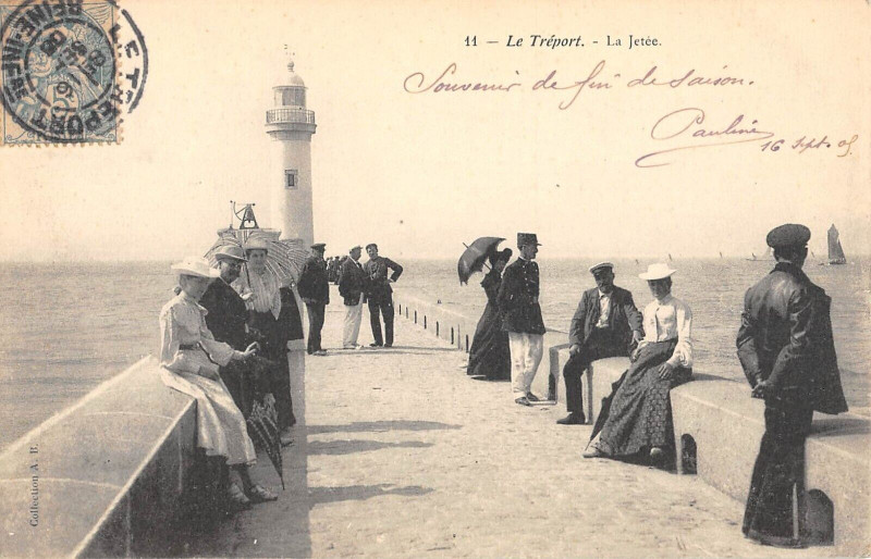 Carte postale ancienne Le Treport La Jetee