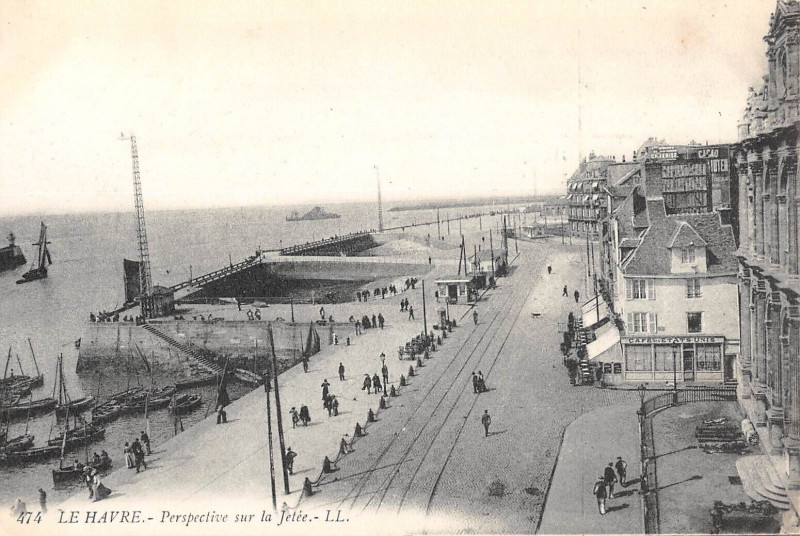 Carte postale ancienne Le Havre Perspective Sur La Jetee au Havre