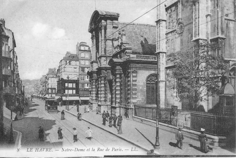 Carte postale ancienne Le Havre Notre Dame Et Rue De Paris au Havre