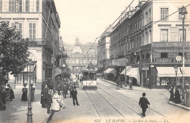 Carte postale ancienne Le Havre La Rue De Paris au Havre