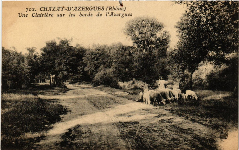 Carte postale ancienne Chazay-d'Azergues Une Clairiere sur les bords de l'Azergues à Chazay-d'Azergues