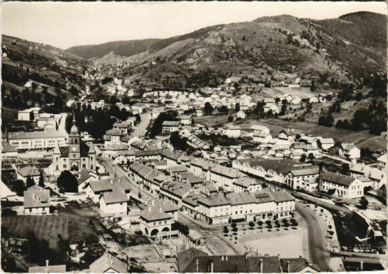 Carte postale ancienne La Bresse Le Centre à La Bresse