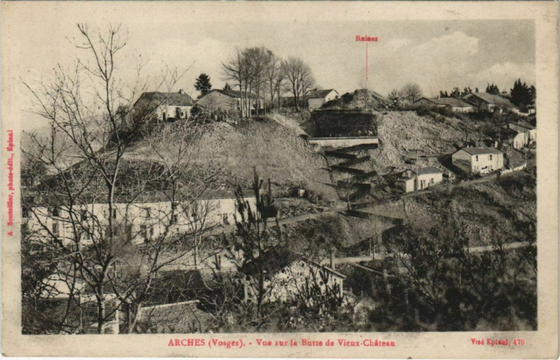 Carte postale ancienne Arches - Vue sur la butte à Arches
