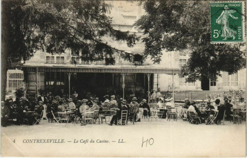 Carte postale ancienne Contrexeville - Le cafe du casino à Contrexéville