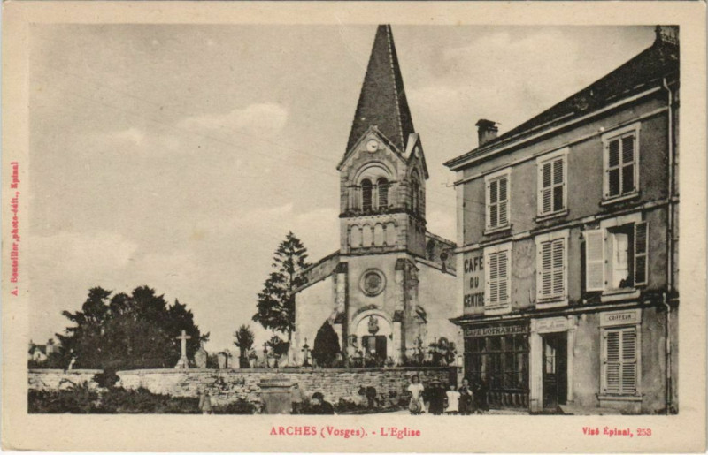 Carte postale ancienne Arches - L'Eglise à Arches