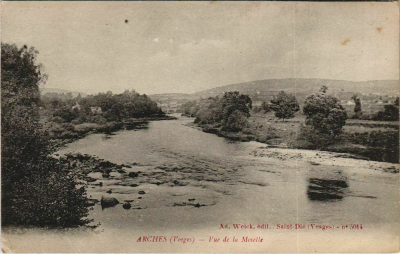 Carte postale ancienne Arches - Vue de la moselle à Arches