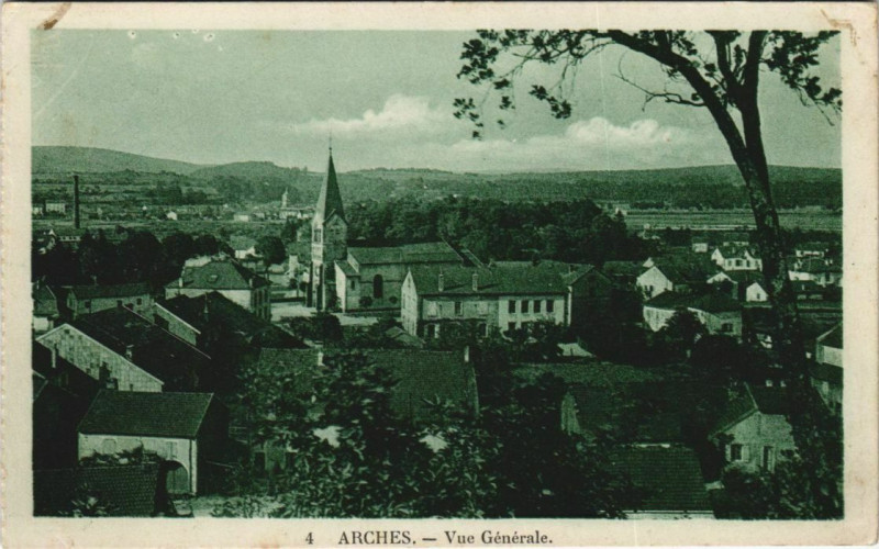Carte postale ancienne Arches - Vue générale à Arches