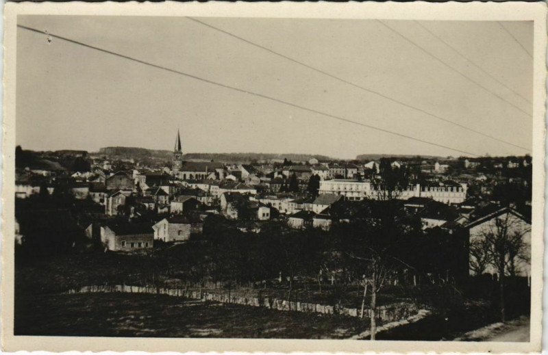 Carte postale ancienne Bains-les-Bains - Vue générale