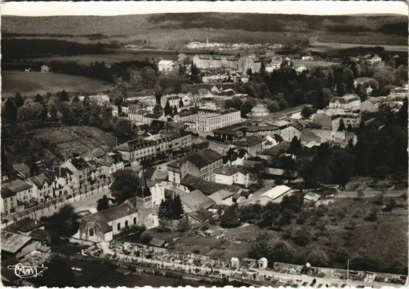 Carte postale ancienne Contrexeville - Vue générale à Contrexéville