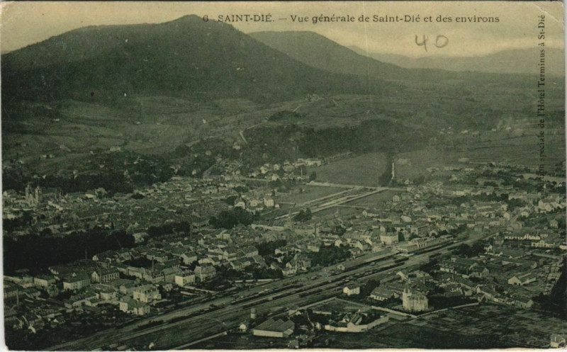 Carte postale ancienne Saint-Die - Vue générale