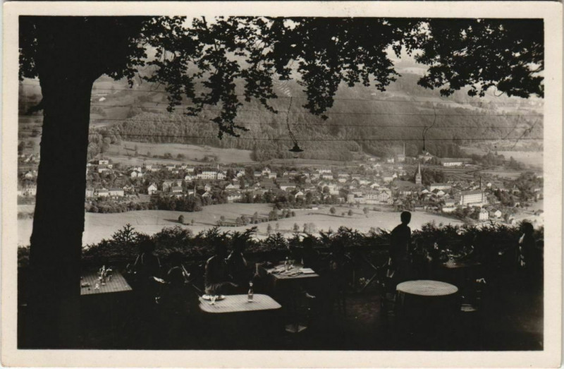 Carte postale ancienne Val-d'Ajol - La terrasse de l'Hotel