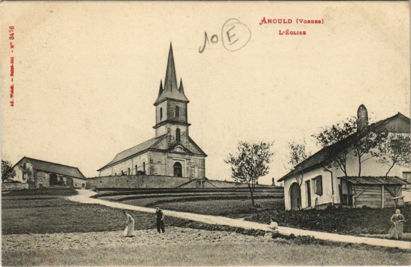 Carte postale ancienne Anould - L'Eglise à Anould
