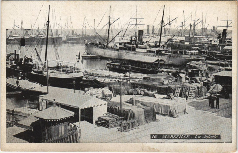 Carte postale ancienne Marseille - la Joliette à Marseille