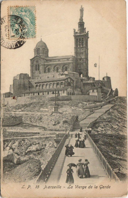 Carte postale ancienne Marseille - La vierge de la garde à Marseille
