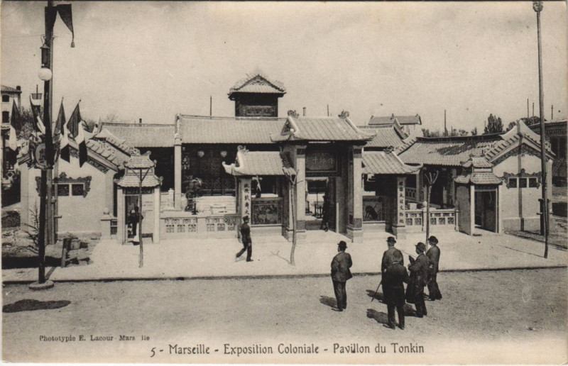 Carte postale ancienne Marseille - Expo coloniale à Marseille