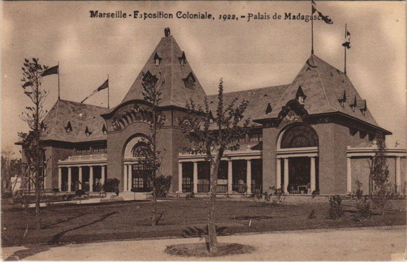 Carte postale ancienne Marseille - Expo coloniale à Marseille