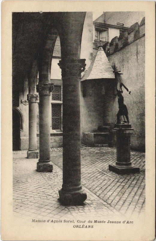 Carte postale ancienne Orleans - Maison d agnes sorel à Orléans