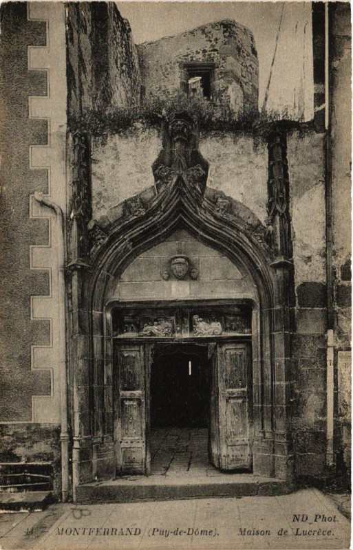 Carte postale ancienne Clermont-Ferrand Maison de Lucrece à Clermont-Ferrand
